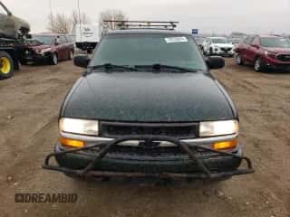 2002 Chevrolet S-10 LS с VIN 1GCDT19W128189137, выставлен на аукционе Copart как лот 78122874 с пробегом 146 564 миль миль и Списание • Salvage title. История ставок и продаж доступна на DreamBid. Изображение 5.