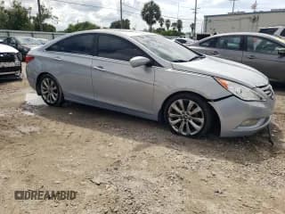 ✅ 2012 Hyundai Sonata SE • VIN: 5NPEC4AC0CH419289 • Lot: 70983544. Listed on Copart with 132,678 mi. Free auction sales archive from the USA and detailed vehicle history report at DreamBid. Image 4.