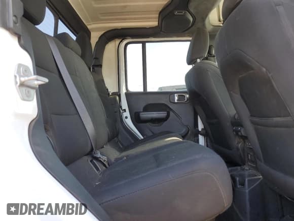 ✅ 2021 Jeep Gladiator Sport S • VIN: 1C6HJTAG3ML508147 • Лот: 56986865. Опубликован ранее на Copart с пробегом 43 407 миль. Бесплатный доступ к архиву аукционных продаж из США и подробный отчёт об истории автомобиля на DreamBid. Изображение 10.