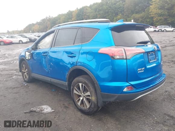 ✅ 2018 Toyota RAV4 XLE • VIN: JTMRFREV3JJ736487 • Лот: 43407148. Опубликован ранее на IAAI с пробегом 58 977 миль. Бесплатный доступ к архиву аукционных продаж из США и подробный отчёт об истории автомобиля на DreamBid. Изображение 3.