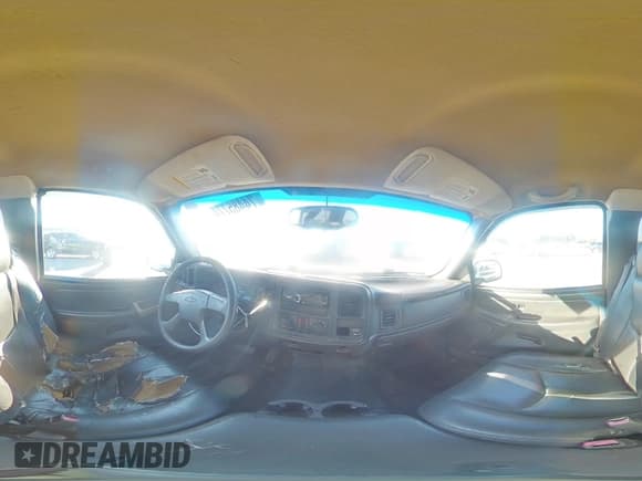 ✅ 2004 Chevrolet Silverado 1500 Work Truck • VIN: 1GCEC19V04Z251815 • Лот: 74485774. Опубликован ранее на Copart с пробегом 215 893 миль. Бесплатный доступ к архиву аукционных продаж из США и подробный отчёт об истории автомобиля на DreamBid. Изображение 13.