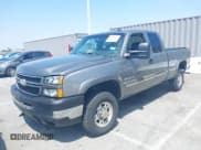 ✅ 2006 Chevrolet Silverado 2500HD LT2 • VIN: 1GCHK29U16E159510 • Лот: 42169394. Опубликован ранее на IAAI с пробегом 117 504 миль. Бесплатный доступ к архиву аукционных продаж из США и подробный отчёт об истории автомобиля на DreamBid. Изображение 2.