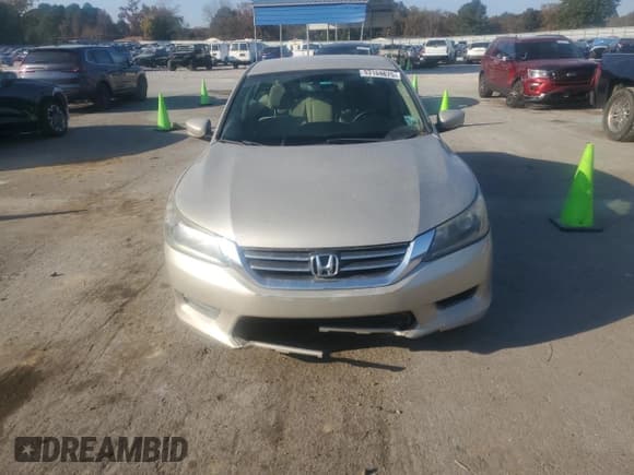 ✅ 2013 Honda Accord LX • VIN: 1HGCR2F36DA249324 • Лот: 93169875. Опубликован ранее на Copart с пробегом 157 755 миль. Бесплатный доступ к архиву аукционных продаж из США и подробный отчёт об истории автомобиля на DreamBid. Изображение 5.