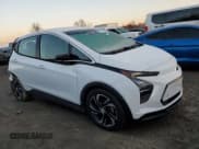 ✅ 2023 Chevrolet Bolt EV 2LT • VIN: 1G1FX6S06P4162152 • Lot: 42175755. Wystawiony na Copart z przebiegiem Nie podano. Bezpłatny archiwum sprzedaży aukcyjnych z USA i szczegółowy raport historii pojazdu na DreamBid. Zdjęcie 4.