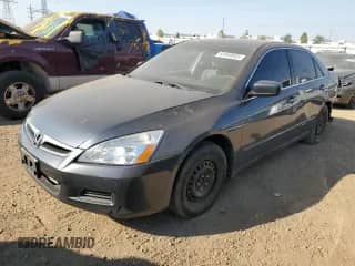 2006 Honda Accord LX с VIN 1HGCM56486A139919, выставлен на аукционе Copart как лот 81940845 с пробегом 217 916 миль миль и Списание • Salvage title. История ставок и продаж доступна на DreamBid. Изображение 1.