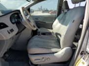 ✅ 2012 Toyota Sienna XLE • VIN: 5TDYK3DC9CS207913 • Lot: 82689705. Listed on Copart with 188,992 mi. Free auction sales archive from the USA and detailed vehicle history report at DreamBid. Image 7.