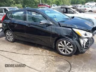 ✅ 2015 Hyundai Accent Sport • VIN: KMHCU5AE9FU204706 • Lot: 42797737. Wystawiony na IAAI z przebiegiem 200 578 mil. Bezpłatny archiwum sprzedaży aukcyjnych z USA i szczegółowy raport historii pojazdu na DreamBid. Zdjęcie 1.