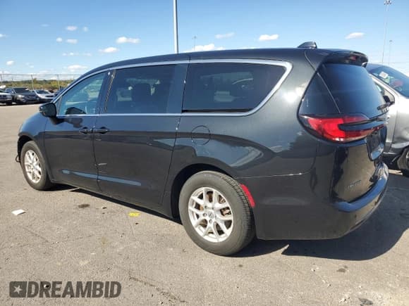 ✅ 2023 Chrysler Pacifica Touring L • VIN: 2C4RC1BG6PR517835 • Lot: 82448885. Listed on Copart with 46,577 mi. Free auction sales archive from the USA and detailed vehicle history report at DreamBid. Image 2.