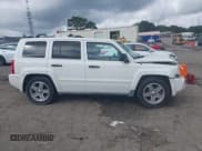 ✅ 2007 Jeep Patriot Limited • VIN: 1J8FT48W47D401631 • Lot: 43309240. Listed on IAAI with 148,523 mi. Free auction sales archive from the USA and detailed vehicle history report at DreamBid. Image 13.
