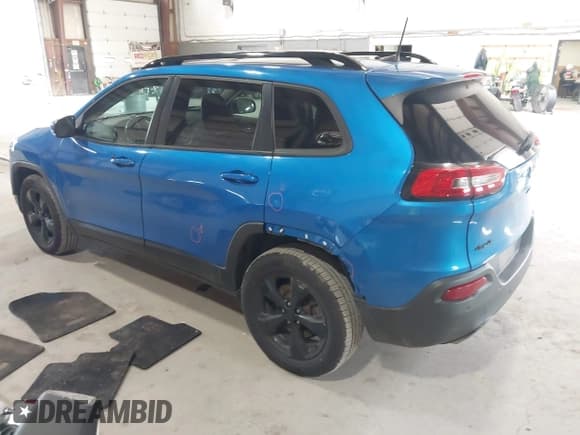 ✅ 2018 Jeep Cherokee Limited • VIN: 1C4PJMDX1JD562574 • Лот: 43318282. Опубликован ранее на IAAI с пробегом 136 440 миль. Бесплатный доступ к архиву аукционных продаж из США и подробный отчёт об истории автомобиля на DreamBid. Изображение 3.