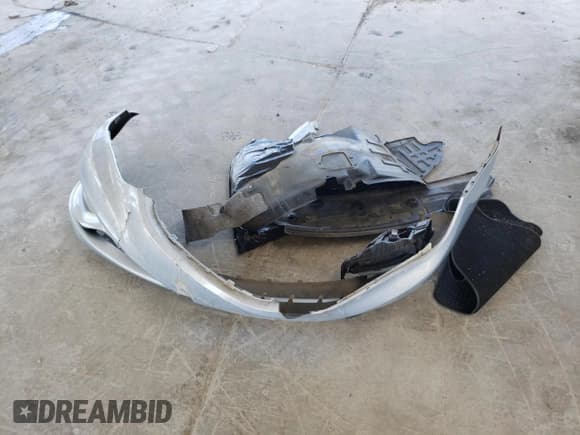 ✅ 2013 Hyundai Sonata GLS • VIN: 5NPEB4AC1DH706581 • Lot: 69019954. Listed on Copart with 119,497 mi. Free auction sales archive from the USA and detailed vehicle history report at DreamBid. Image 12.