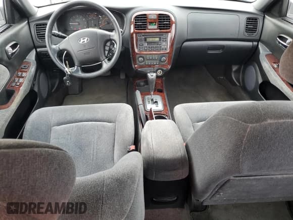 ✅ 2004 Hyundai Sonata GLS • VIN: KMHWF35H04A926872 • Lot: 65049495. Listed on Copart with 69,555 mi. Free auction sales archive from the USA and detailed vehicle history report at DreamBid. Image 8.