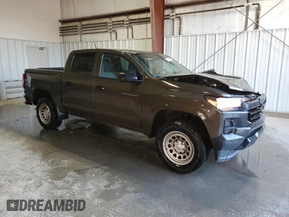 ✅ 2023 Chevrolet Colorado 2WD Work Truck • VIN: 1GCGSBEC5P1262981 • Lot: 90333745. Wystawiony na Copart z przebiegiem 50 347 mil. Bezpłatny archiwum sprzedaży aukcyjnych z USA i szczegółowy raport historii pojazdu na DreamBid. Zdjęcie 4.