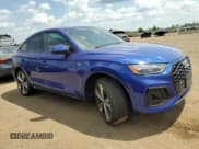 ✅ 2022 Audi Q5 Sportback S line Premium Plus • VIN: WA15AAFY2N2015563 • Lot: 61408015. Listed on Copart with 43,561 mi. Free auction sales archive from the USA and detailed vehicle history report at DreamBid. Image 4.