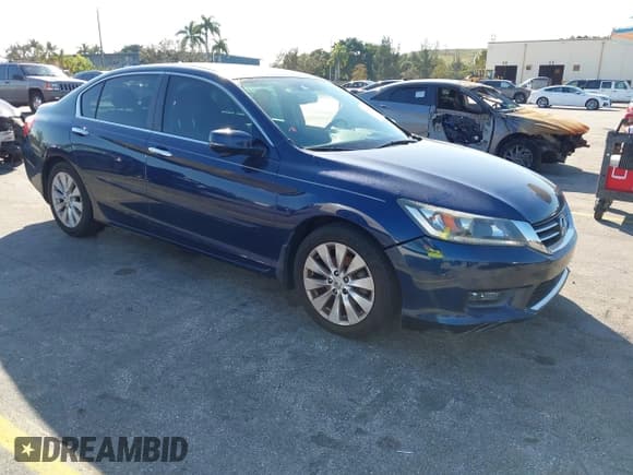 ✅ 2015 Honda Accord EX-L • VIN: 1HGCR2F80FA042085 • Lot: 43746595. Listed on IAAI with 117,193 mi. Free auction sales archive from the USA and detailed vehicle history report at DreamBid. Image 1.