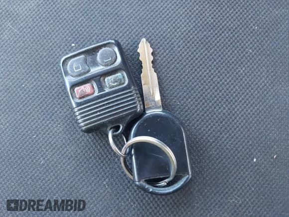 ✅ 2005 Ford F-150 XLT • VIN: 1FTPX14585FA82196 • Lot: 42771610. Listed on IAAI with Not provided. Free auction sales archive from the USA and detailed vehicle history report at DreamBid. Image 11.