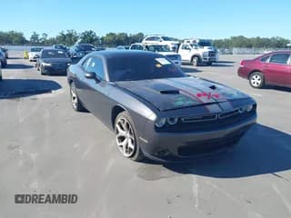 ✅ 2015 Dodge Challenger R/T Plus • VIN: 2C3CDZBTXFH740340 • Lot: 43302906. Wystawiony na IAAI z przebiegiem Nie podano. Bezpłatny archiwum sprzedaży aukcyjnych z USA i szczegółowy raport historii pojazdu na DreamBid. Zdjęcie 1.