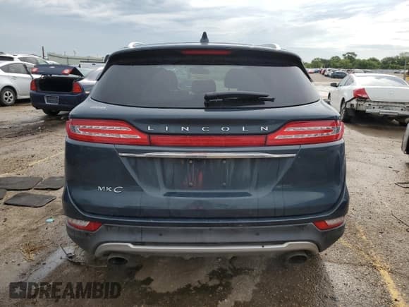 ✅ 2019 Lincoln MKC Reserve • VIN: 5LMCJ3D96KUL26040 • Lot: 65958425. Wystawiony na Copart z przebiegiem 90 190 mil. Bezpłatny archiwum sprzedaży aukcyjnych z USA i szczegółowy raport historii pojazdu na DreamBid. Zdjęcie 6.