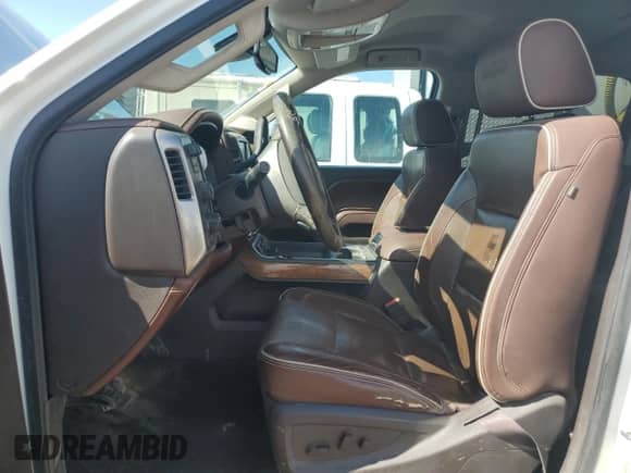 2016 Chevrolet Silverado 3500HD High Country с VIN 1GC4K1E87GF201109, выставлен на аукционе Copart как лот 63688765 с пробегом Не указан миль и Списание • Salvage title. История ставок и продаж доступна на DreamBid. Изображение 7.