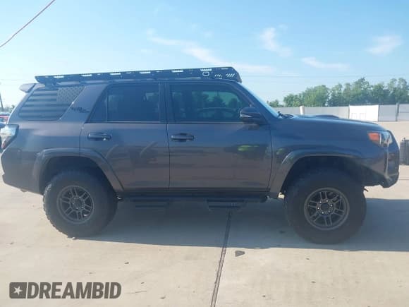 ✅ 2021 Toyota 4Runner TRD Off Road Premium • VIN: JTERU5JR1M5962995 • Lot: 43137242. Listed on IAAI with 64,084 mi. Free auction sales archive from the USA and detailed vehicle history report at DreamBid. Image 13.