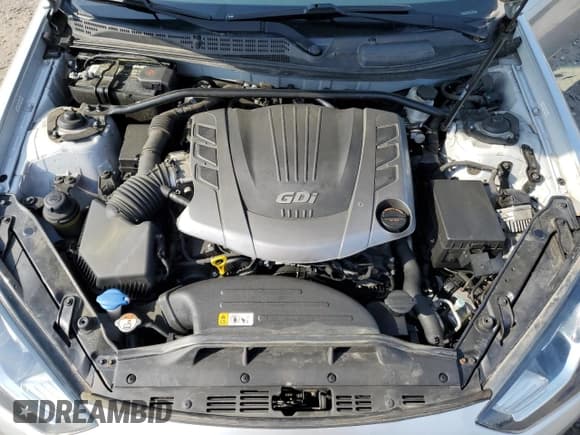 ✅ 2013 Hyundai Genesis Coupe R-Spec • VIN: KMHHU6KJ3DU112575 • Lot: 57287265. Wystawiony na Copart z przebiegiem 55 720 mil. Bezpłatny archiwum sprzedaży aukcyjnych z USA i szczegółowy raport historii pojazdu na DreamBid. Zdjęcie 11.