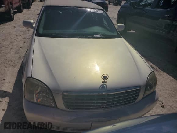 ✅ 2004 Cadillac DeVille • VIN: 1G6KD54Y84U133911 • Lot: 74132974. Listed on Copart with Not provided. Free auction sales archive from the USA and detailed vehicle history report at DreamBid. Image 5.