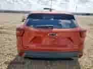 2024 Chevrolet Trax 1RS с VIN KL77LGE22RC007212, выставлен на аукционе Copart как лот 86273835 с пробегом 23 156 миль миль и Списание • Salvage title. История ставок и продаж доступна на DreamBid. Изображение 6.