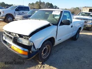 ✅ 2002 Chevrolet S-10 LS • VIN: 1GCCS145128108876 • Лот: 41442182. Опубликован ранее на IAAI с пробегом 215 368 миль. Бесплатный доступ к архиву аукционных продаж из США и подробный отчёт об истории автомобиля на DreamBid. Изображение 2.