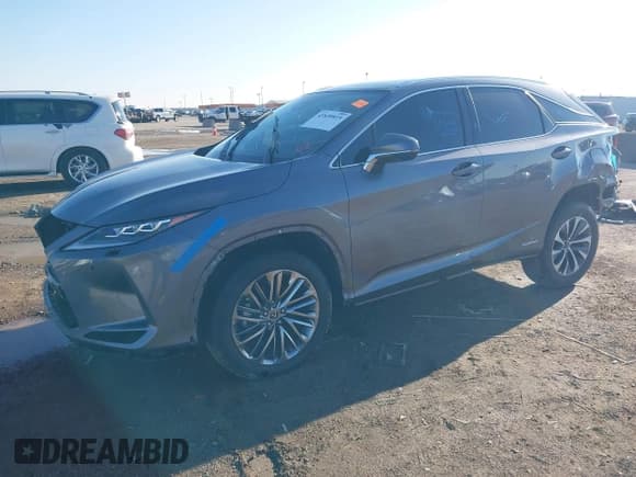 ✅ 2022 Lexus RX 450h • VIN: 2T2JGMDA3NC085550 • Лот: 43839819. Опубликован ранее на IAAI с пробегом 27 640 миль. Бесплатный доступ к архиву аукционных продаж из США и подробный отчёт об истории автомобиля на DreamBid. Изображение 2.