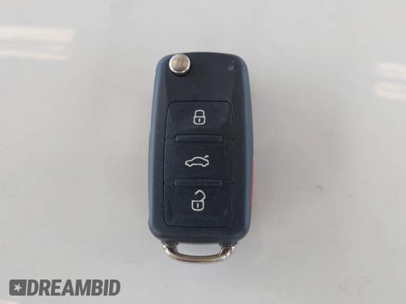 ✅ 2014 Volkswagen Jetta SEL • VIN: 3VWL17AJXEM391248 • Лот: 42795322. Опубликован ранее на IAAI с пробегом 66 446 миль. Бесплатный доступ к архиву аукционных продаж из США и подробный отчёт об истории автомобиля на DreamBid. Изображение 11.