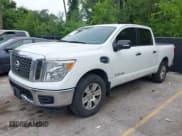 ✅ 2017 Nissan Titan SV • VIN: 1N6AA1EK1HN533195 • Lot: 42471908. Listed on IAAI with 172,279 mi. Free auction sales archive from the USA and detailed vehicle history report at DreamBid. Image 2.