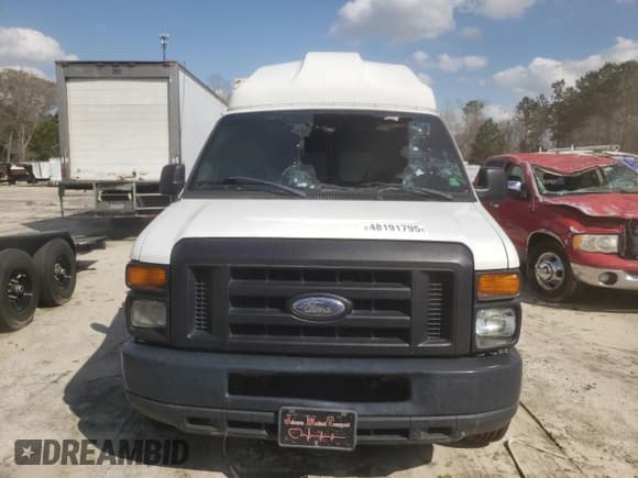 ✅ 2008 Ford Econoline Cargo Commercial • VIN: 1FTNS24WX8DA81510 • Lot: 48191795. Listed on Copart with Not provided. Free auction sales archive from the USA and detailed vehicle history report at DreamBid. Image 5.