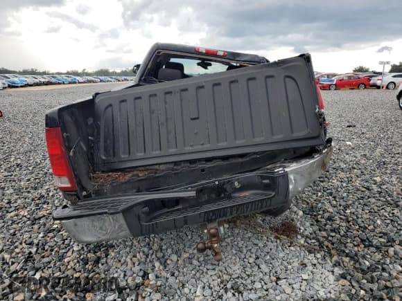 ✅ 2011 GMC Sierra 1500 SLE • VIN: 1GTR1VE06BZ177791 • Lot: 80326275. Wystawiony na Copart z przebiegiem 309 196 mil. Bezpłatny archiwum sprzedaży aukcyjnych z USA i szczegółowy raport historii pojazdu na DreamBid. Zdjęcie 6.