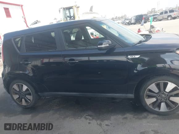✅ 2014 Kia Soul + • VIN: KNDJX3A5XE7050611 • Lot: 43337676. Listed on IAAI with 57,720 mi. Free auction sales archive from the USA and detailed vehicle history report at DreamBid. Image 13.