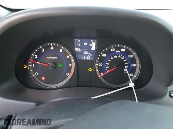 ✅ 2017 Hyundai Accent SE • VIN: KMHCT4AE6HU205053 • Лот: 73029084. Опубликован ранее на Copart с пробегом 143 186 миль. Бесплатный доступ к архиву аукционных продаж из США и подробный отчёт об истории автомобиля на DreamBid. Изображение 9.