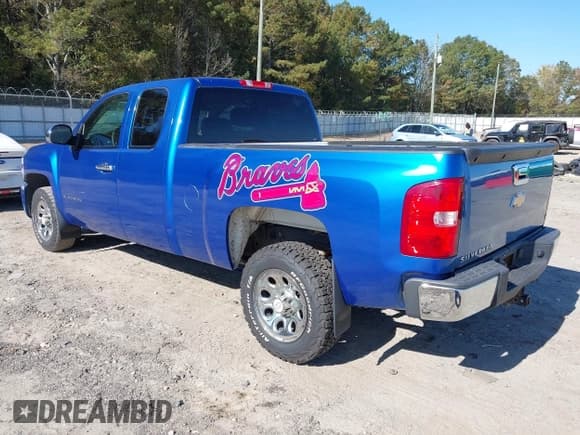 ✅ 2011 Chevrolet Silverado 1500 LS • VIN: 1GCRCREA1BZ185646 • Lot: 43515038. Listed on IAAI with 143,051 mi. Free auction sales archive from the USA and detailed vehicle history report at DreamBid. Image 3.