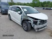 ✅ 2021 Toyota Sienna XLE • VIN: 5TDYSKFC6MS002087 • Lot: 42182937. Listed on IAAI with 63,192 mi. Free auction sales archive from the USA and detailed vehicle history report at DreamBid. Image 1.