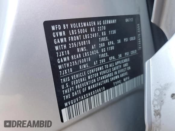 ✅ 2017 Volkswagen Tiguan Sport • VIN: WVGUV7AXXHK036619 • Lot: 52756865. Wystawiony na Copart z przebiegiem 72 614 mil. Bezpłatny archiwum sprzedaży aukcyjnych z USA i szczegółowy raport historii pojazdu na DreamBid. Zdjęcie 14.