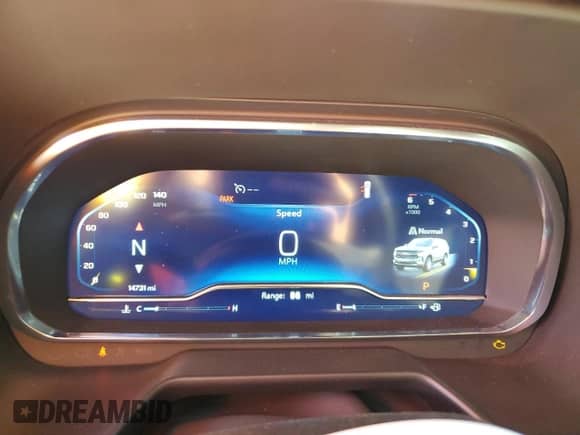 2024 Chevrolet Suburban LT z VIN 1GNSCCKD4RR192203, wystawiony jako Copart lot #73304094 z przebiegiem 14 731 mil mil oraz Szkoda całkowita • Salvage title. Historia ofert i sprzedaży dostępna na DreamBid. Obrazek 9.