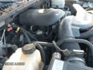 ✅ 2005 Cadillac Escalade • VIN: 1GYEC63T65R187893 • Lot: 43636319. Wystawiony na IAAI z przebiegiem 264 270 mil. Bezpłatny archiwum sprzedaży aukcyjnych z USA i szczegółowy raport historii pojazdu na DreamBid. Zdjęcie 13.