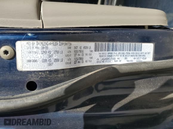 ✅ 2000 Jeep Grand Cherokee Laredo • VIN: 1J4GW48S9YC171439 • Лот: 81863955. Опубликован ранее на Copart с пробегом 124 121 миль. Бесплатный доступ к архиву аукционных продаж из США и подробный отчёт об истории автомобиля на DreamBid. Изображение 13.