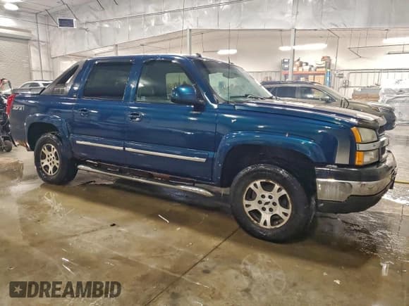 ✅ 2005 Chevrolet Avalanche Z71 • VIN: 3GNEK12Z65G119571 • Лот: 95570335. Опубликован ранее на Copart с пробегом 325 818 миль. Бесплатный доступ к архиву аукционных продаж из США и подробный отчёт об истории автомобиля на DreamBid. Изображение 4.