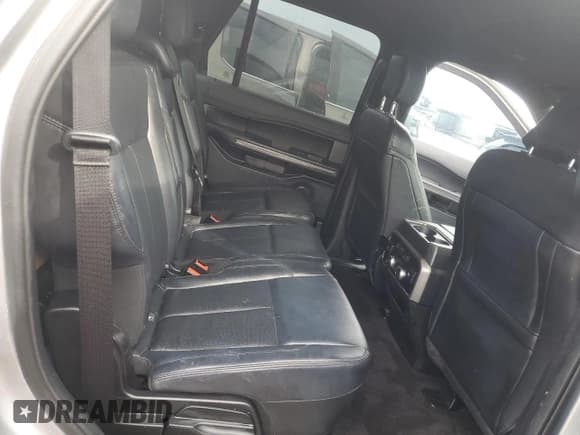 ✅ 2020 Ford Expedition XLT • VIN: 1FMJU1HTXLEA41283 • Lot: 74658014. Wystawiony na Copart z przebiegiem Nie podano. Bezpłatny archiwum sprzedaży aukcyjnych z USA i szczegółowy raport historii pojazdu na DreamBid. Zdjęcie 11.