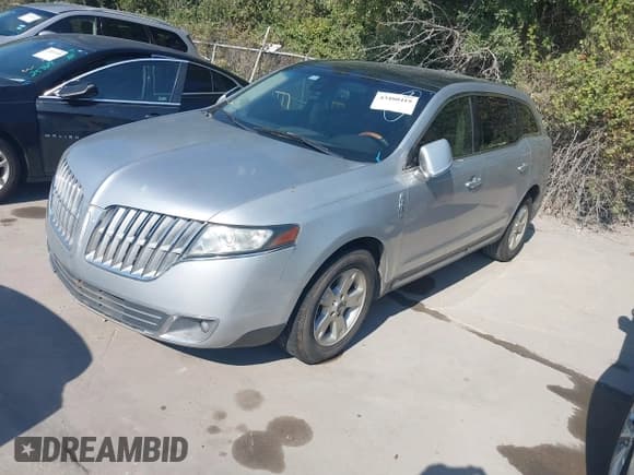 ✅ 2010 Lincoln MKT • VIN: 2LMHJ5FR8ABJ10393 • Lot: 43480419. Listed on IAAI with 155,787 mi. Free auction sales archive from the USA and detailed vehicle history report at DreamBid. Image 2.