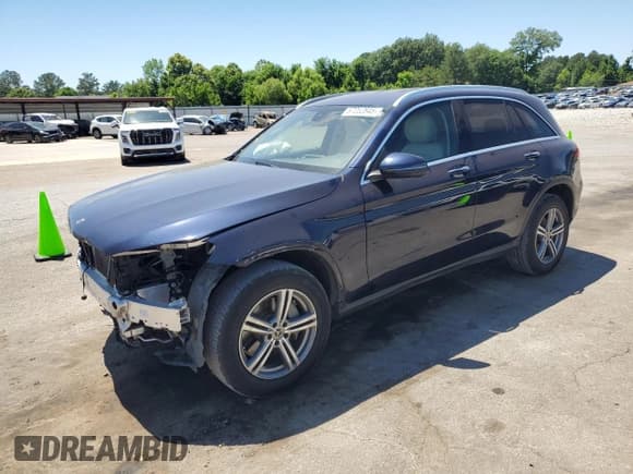 ✅ 2021 Mercedes-Benz GLC 300 • VIN: W1N0G8DB2MF871368 • Lot: 57252845. Listed on Copart with 35,247 mi. Free auction sales archive from the USA and detailed vehicle history report at DreamBid. Image 1.