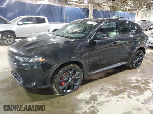 2024 Dodge Hornet R/T с VIN ZACPDFCWXR3A34516, выставлен на аукционе Copart как лот 86410434 с пробегом 4 705 миль миль и Списание • Salvage title. История ставок и продаж доступна на DreamBid. Изображение 1.