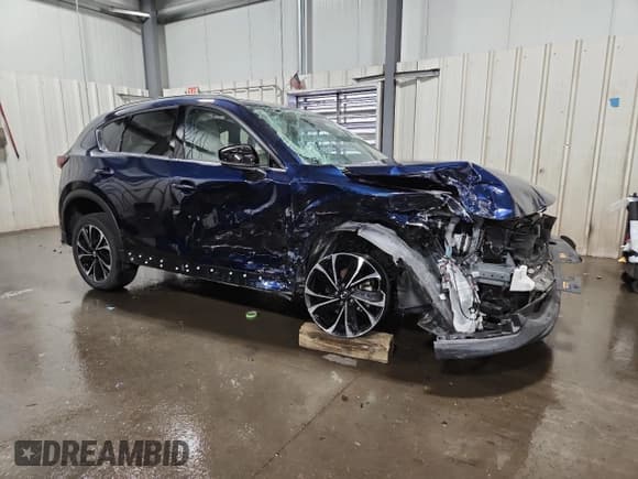✅ 2023 Mazda CX-5 S Premium • VIN: JM3KFBDM3P0101423 • Lot: 84703015. Wystawiony na Copart z przebiegiem 36 692 mil. Bezpłatny archiwum sprzedaży aukcyjnych z USA i szczegółowy raport historii pojazdu na DreamBid. Zdjęcie 4.