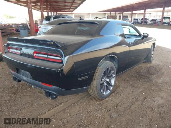✅ 2023 Dodge Challenger R/T Scat Pack Widebody • VIN: 2C3CDZFJ7PH694847 • Лот: 43127789. Опубликован ранее на IAAI с пробегом 39 582 миль. Бесплатный доступ к архиву аукционных продаж из США и подробный отчёт об истории автомобиля на DreamBid. Изображение 4.
