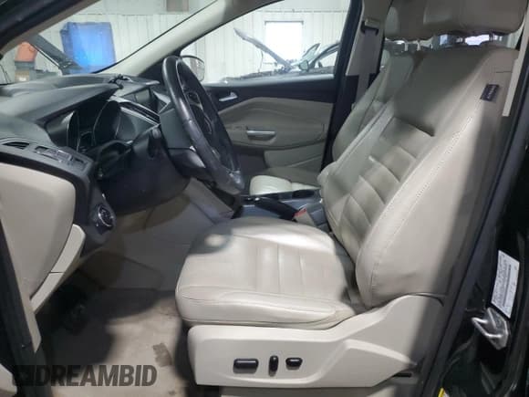 ✅ 2014 Ford Escape SE • VIN: 1FMCU9GXXEUE18571 • Лот: 92354105. Опубликован ранее на Copart с пробегом 75 933 миль. Бесплатный доступ к архиву аукционных продаж из США и подробный отчёт об истории автомобиля на DreamBid. Изображение 7.