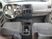 ✅ 2009 Dodge Grand Caravan SE • VIN: 2D8HN44EX9R519031 • Lot: 90300025. Listed on Copart with 159,823 mi. Free auction sales archive from the USA and detailed vehicle history report at DreamBid. Image 8.